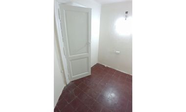 ALQUILER Recoleta, Junin al 1000, 4 Ambientes, 70m2, $750.000. Incluye expensas, ABL y AySA!!!