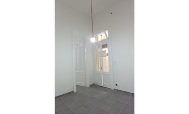 ALQUILER Recoleta, Junin al 1000, 4 Ambientes, 70m2, $750.000. Incluye expensas, ABL y AySA!!!