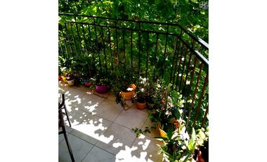 ALQUILER 4 AMBIENTES EN RECOLETA  AL FRENTE 3 DORMITORIOS BALCÓN DEPENDENCIAS A/A  PISCINA  ZOOM  COCHERA  BAÑO EN SUITE