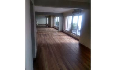 ALQUILER 4 AMBIENTES EN RECOLETA  AL FRENTE 3 DORMITORIOS BALCÓN DEPENDENCIAS A/A  PISCINA  ZOOM  COCHERA  BAÑO EN SUITE