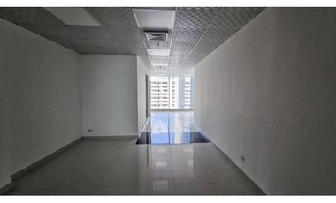 SE ALQUILA OFICINA SORTIS BUSINESS TOWER OBARRIO