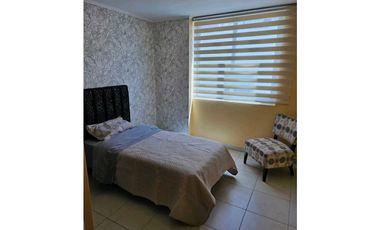 APARTAMENTO EN EL CANGREJO PH MIRÓ 3REC 3B  CBE AMOBLADO 125M2