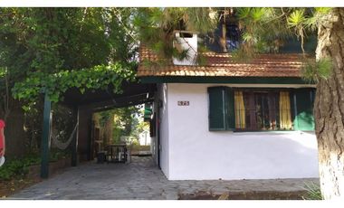 AGRADABLE CASA EN VALERIA DEL MAR