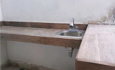 CASA AMUEBLADA EN RENTA EN JIUTEPEC EN PRIVADA CON ALBERCA PROPIA