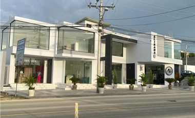 ¡Exclusividad Comercial en el Corazón de Manta, Renta de local