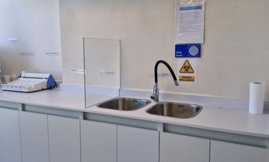 SE VENDE OFICINA EN EDIFICIO CONTEMPORANEO VIÑA DEL MAR