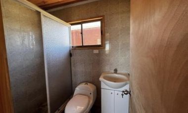 Los Boldos/Pasaje Iquique - Casa - Venta