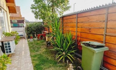Casa en Venta en Calle Patricio Ríos Vergara
