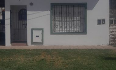 Departamento en alquiler en Merlo Sur