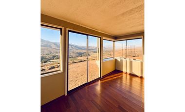 Arriendo Amplia Casa 4 Dormitorios Condominio Aires de Illapel