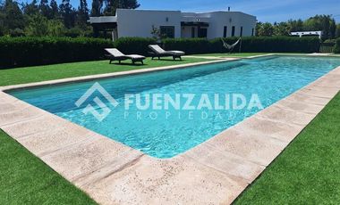 Casa en Venta en Rincon del Carmen Isla de Maipo