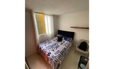 SE ALQUILA APARTAMENTO CUARTO PISO TORRES DE COMFANDI