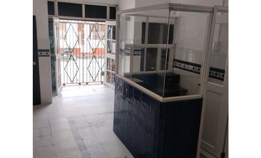 Se Arrienda o Vende Local con uso Salud, ubicado en Baranoa
