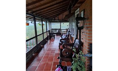 Finca para la venta en sector de la Postrera, Santa Rosa de Cabal!