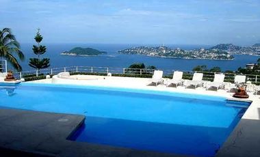 HERMOSA CASA EN RENTA EN LAS BRISAS ACAPULCO