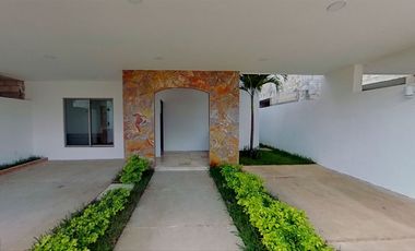 Venta de Casa en Imperio Conkal Mérida