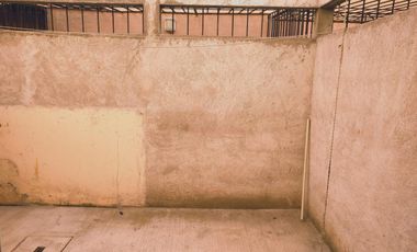 VENTA DE CASA EN FRACCIONAMIENTO LA FLORIDA CERCA DE TARRETERA TOLUCA-TEMOAYA