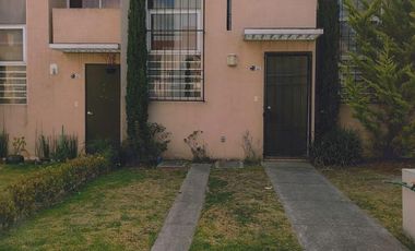 VENTA DE CASA EN FRACCIONAMIENTO LA FLORIDA CERCA DE TARRETERA TOLUCA-TEMOAYA