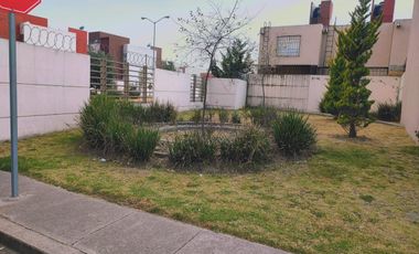 VENTA DE CASA EN FRACCIONAMIENTO LA FLORIDA CERCA DE TARRETERA TOLUCA-TEMOAYA