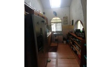 VENTA DE HERMOSA CASA  SEMI CAMPESTRE PENONOMÉ
