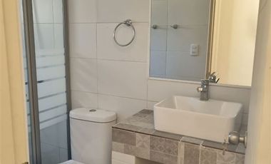 Casa en Venta en Cerca de Colegio Almenar de Pirque, de Copec y centro de eventos Subercaseaux