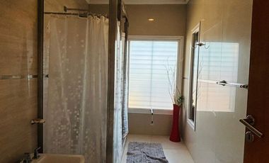 IMPORTANTE CASA A LA VENTA EN ZONA CAPUTO Y NEWBERY