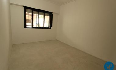Casa en Venta Castelar Apto Crédito Bancario, Ph 3 ambientes con departamento 2 ambientes al fondo