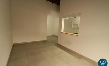 Casa en Venta Castelar Apto Crédito Bancario, Ph 3 ambientes con departamento 2 ambientes al fondo