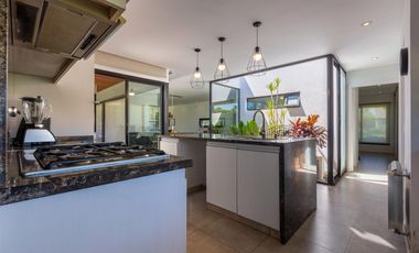 VENTA/PERMUTA - Casa de 3 dormitorios. Puerto Roldán.