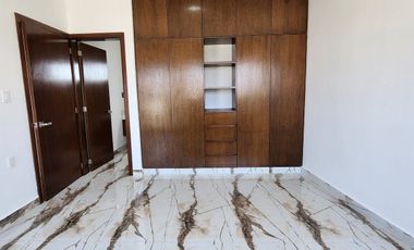 Casa en VENTA amplia con ALBERCA fracc PUNTA TIBURON