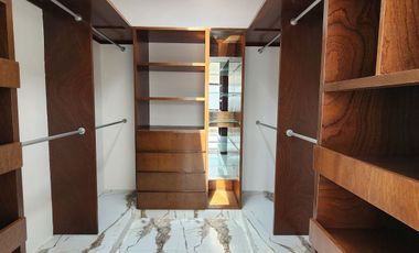Casa en VENTA amplia con ALBERCA fracc PUNTA TIBURON