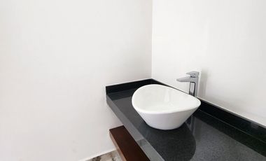Casa en VENTA amplia con ALBERCA fracc PUNTA TIBURON