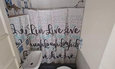 Casa en venta - 2 Dormitorios 1 Baño - 126Mts2 - Azul