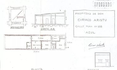 Casa en venta - 2 Dormitorios 1 Baño - 126Mts2 - Azul