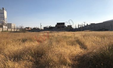 TERRENO EN CIUDAD INDUSTRIAL, CELAYA, GUANAJUATO CON VOCACIÓN PARA NAVE INDUSTRIAL O PATIO DE MANIOBRAS.