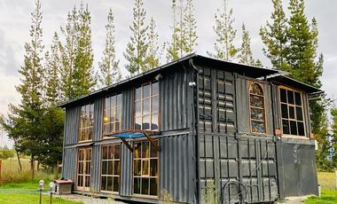 VENTA O CANJE de terreno y casa container. Malchinguí