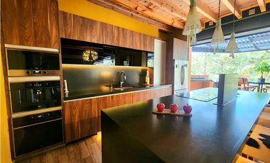 Exclusiva Casa Moderna en Condominio en Avándaro Valle de Bravo