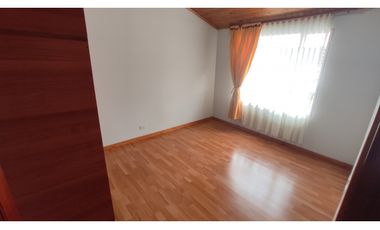 CHIA, Centro, 200 M2, independiente, 5 alcobas,