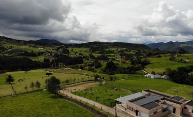 VENDO CASA CAMPESTRE VEREDA FRAILEJONAL - LA CALERA