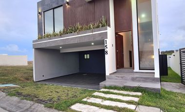 Casa en VENTA DISEÑO UNICO en PUNTA TIBURON