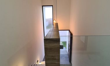 Casa en VENTA DISEÑO UNICO en PUNTA TIBURON