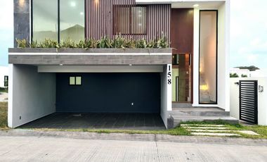 Casa en VENTA DISEÑO UNICO en PUNTA TIBURON