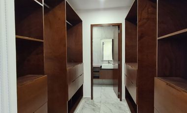 Casa en VENTA DISEÑO UNICO en PUNTA TIBURON