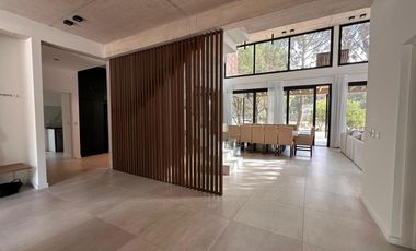 ALQUILER TEMPORAL, CASA, COSTA ESMERALDA, BARRIO MARITIMO III, LOTE AL 100, 6 AMBIENTES
