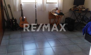 CASA EN RENTA EN METEPEC - CONDOMINIO QUINTAS LAS MANZANAS - (3)