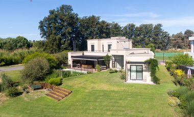 Venta en La Calesa, Pilara - Mallmann Propiedades