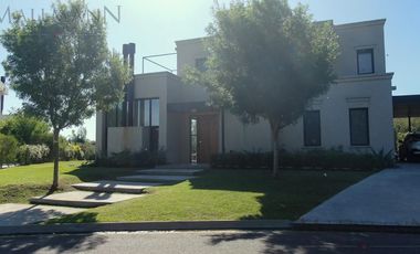 Venta en La Calesa, Pilara - Mallmann Propiedades