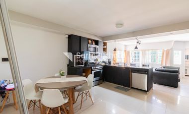Venta ph 4 amb con gran parque en  Palomar.