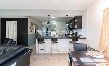Venta ph 4 amb con gran parque en  Palomar.