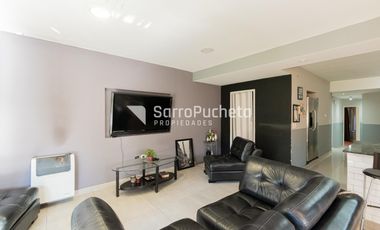 Venta ph 4 amb con gran parque en  Palomar.